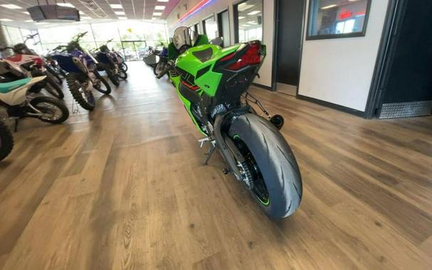 2024 Kawasaki Ninja® ZX™-10R