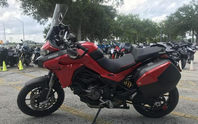 2022 Ducati Multistrada V2 S Ducati Red