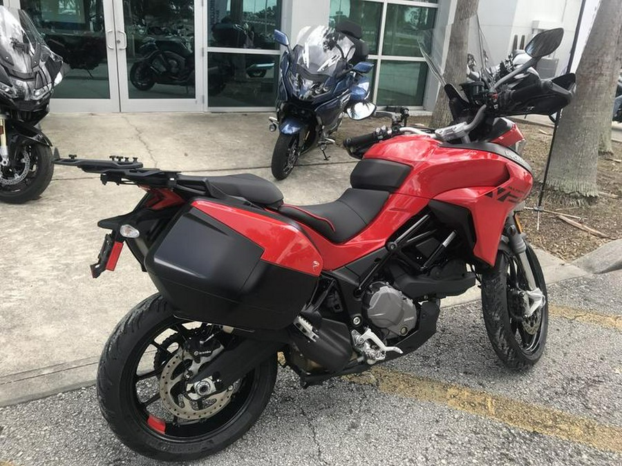 2022 Ducati Multistrada V2 S Ducati Red