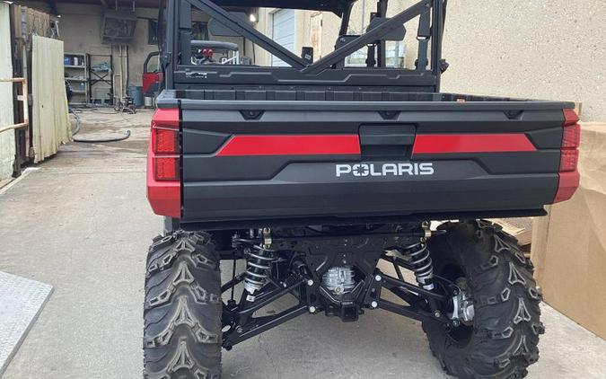 New 2025 POLARIS RANGER CREW XP 1000 PREMIUM SUNSET RED