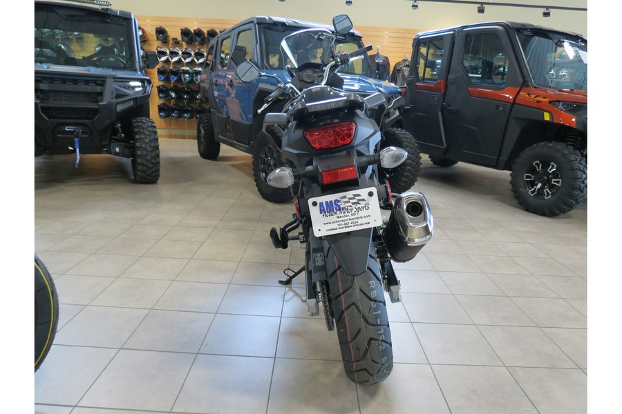 2025 V-Strom 650 - Suzuki