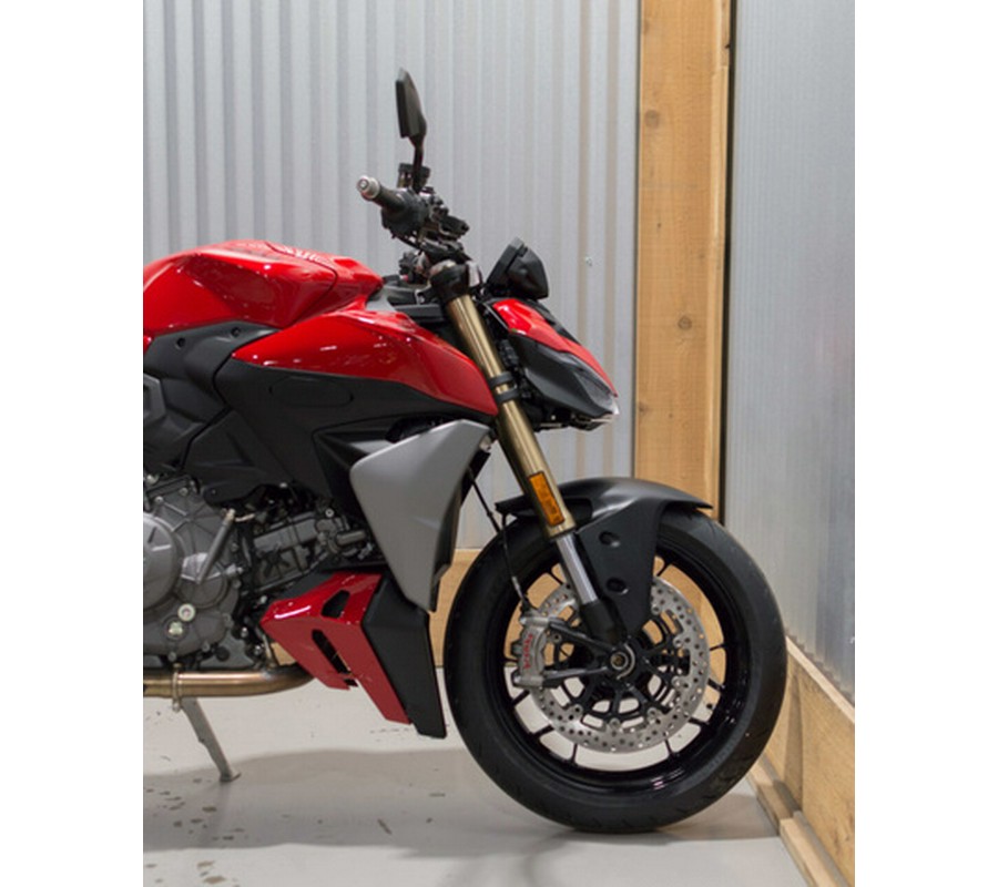 2026 Ducati Streetfighter V2 896