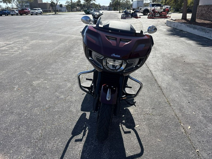 2023 Indian Motorcycle® Challenger® Limited Maroon Metallic