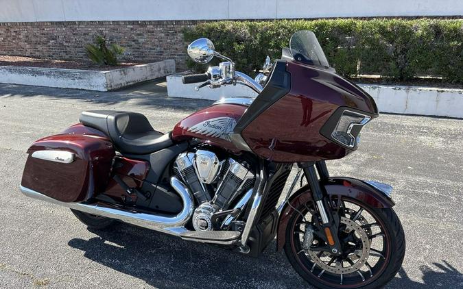 2023 Indian Motorcycle® Challenger® Limited Maroon Metallic