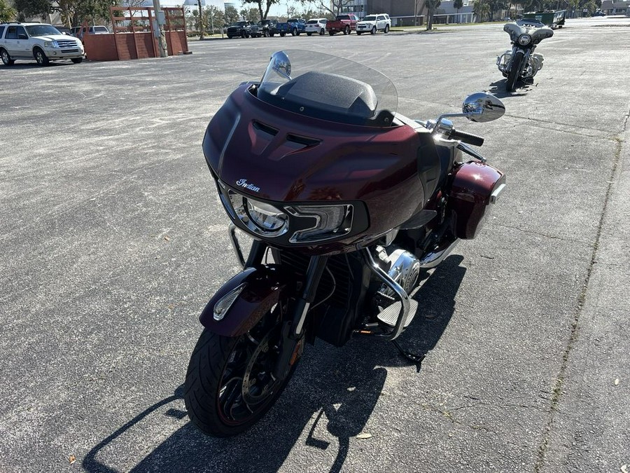 2023 Indian Motorcycle® Challenger® Limited Maroon Metallic