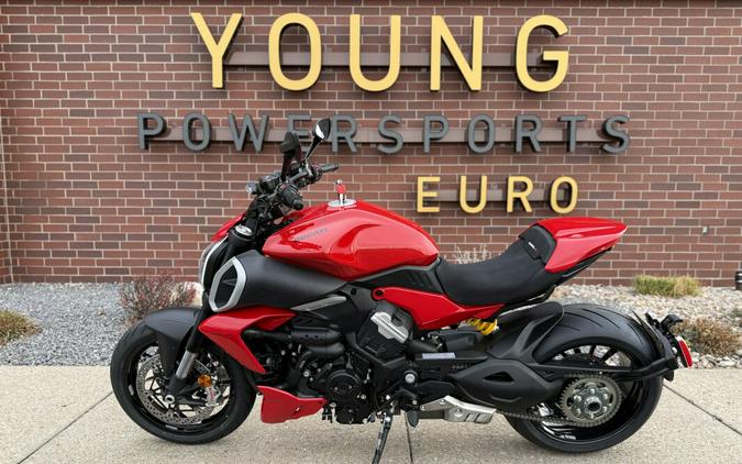 2025 Ducati Diavel V4