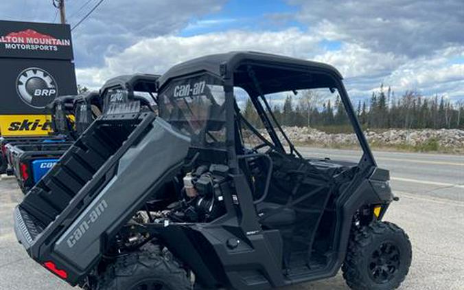 2023 Can-Am Defender XT HD9