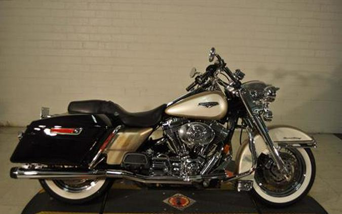 2005 Harley-Davidson FLHRCI Road King® Classic