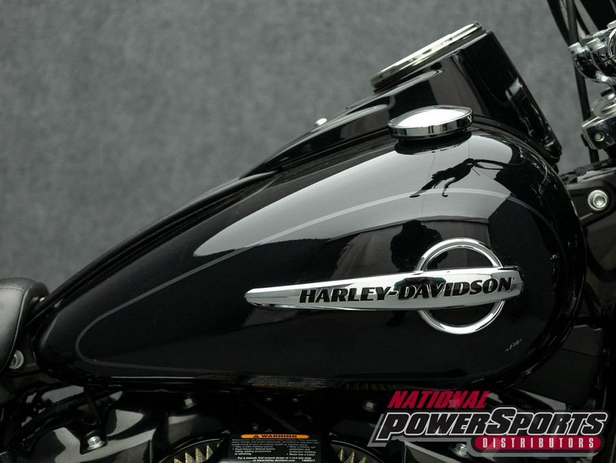 2019 HARLEY DAVIDSON FLHCS HERITAGE CLASSIC 114 W/ABS