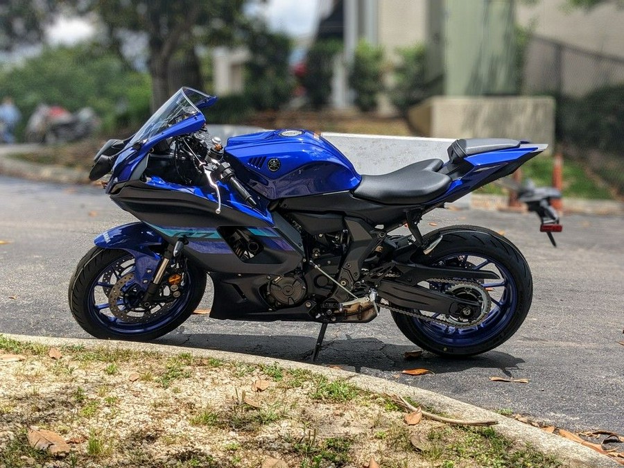 2024 Yamaha YZF-R7