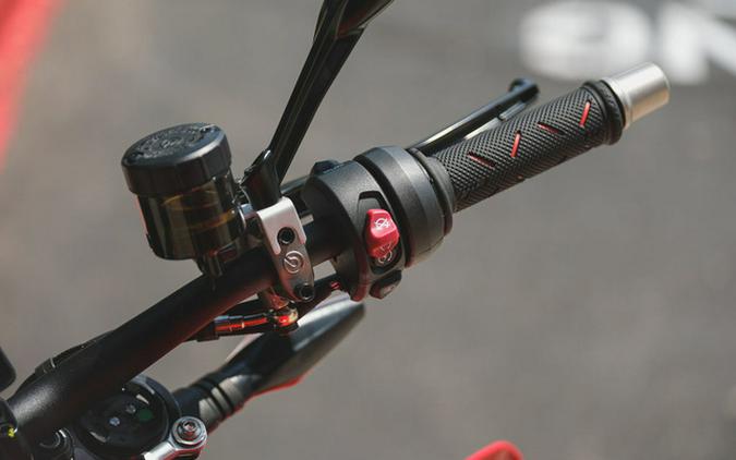 2025 Ducati Streetfighter V4 Ducati Red