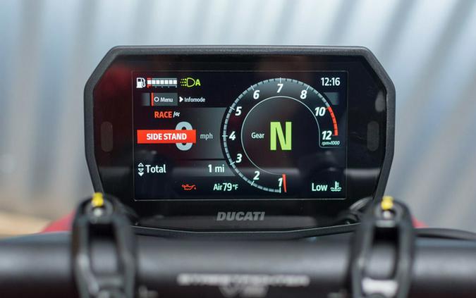 2026 Ducati Streetfighter V2 S 896