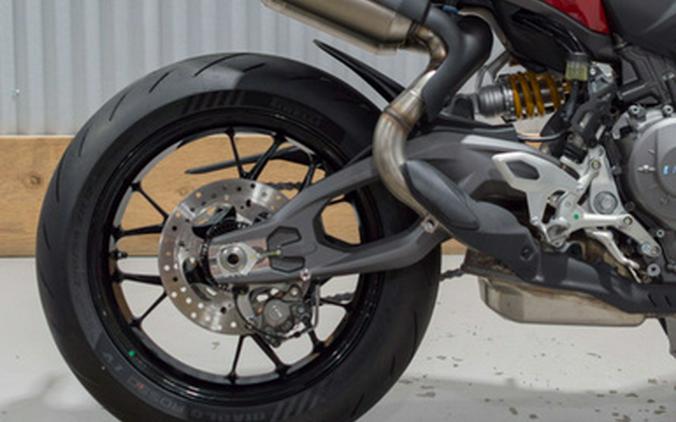 2026 Ducati Streetfighter V2 S 896