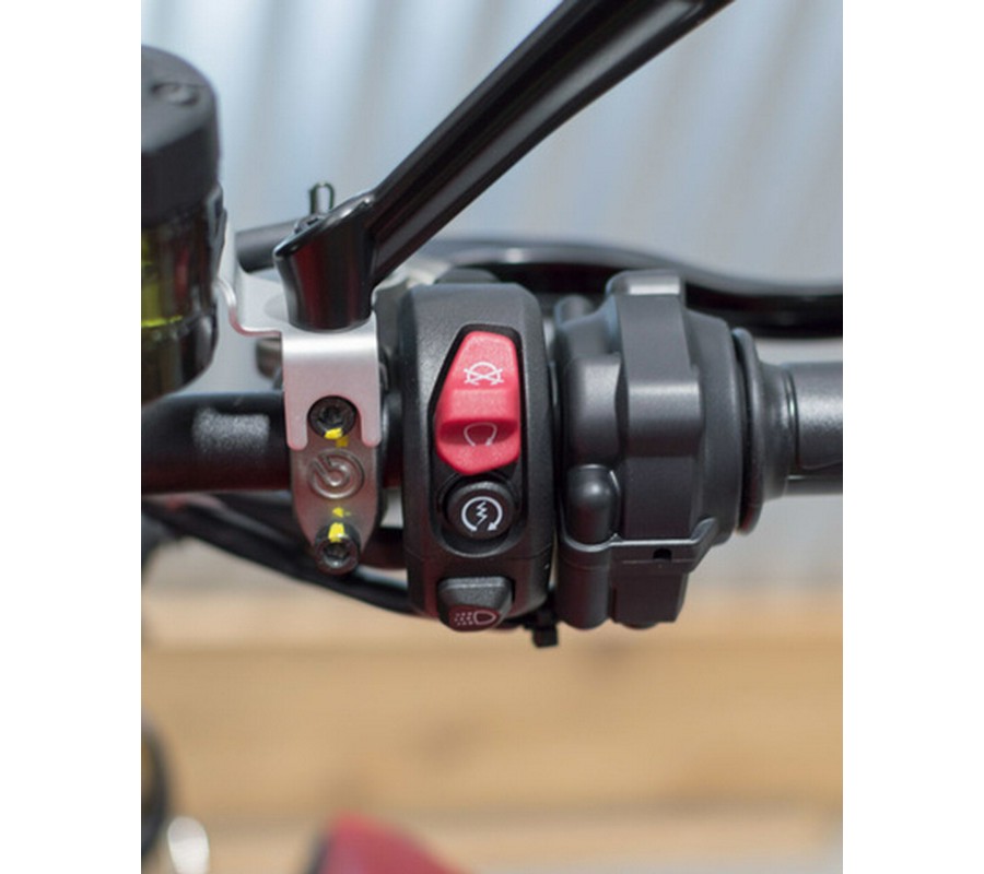 2026 Ducati Streetfighter V2 S 896