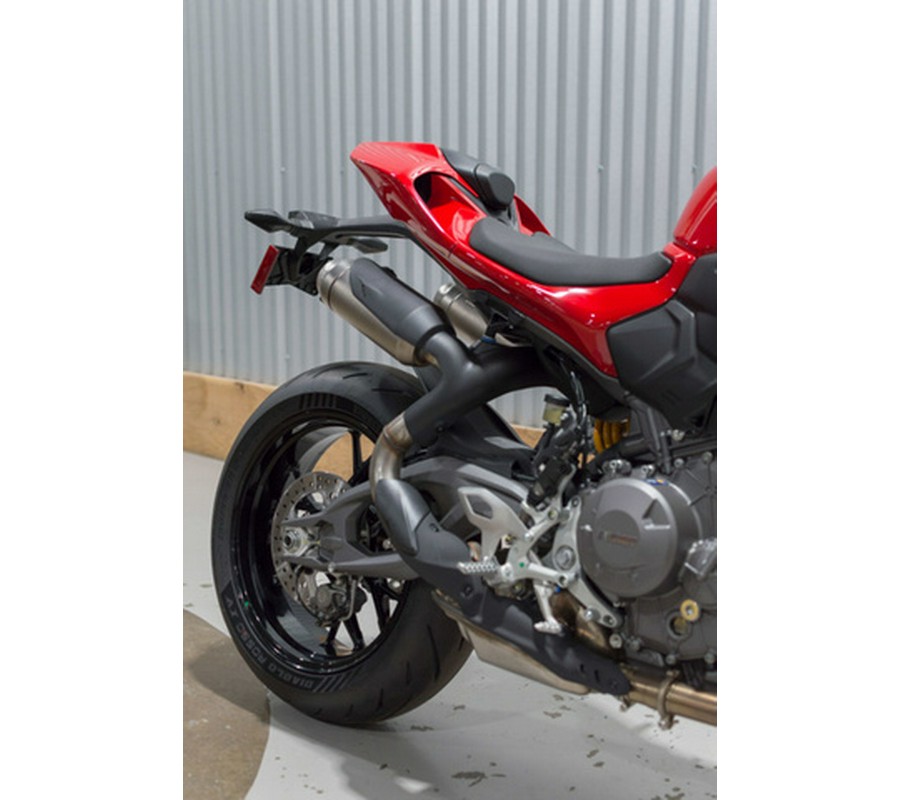 2026 Ducati Streetfighter V2 S 896