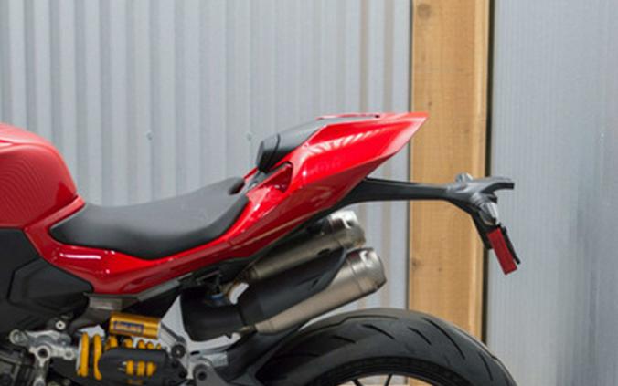 2026 Ducati Streetfighter V2 S 896