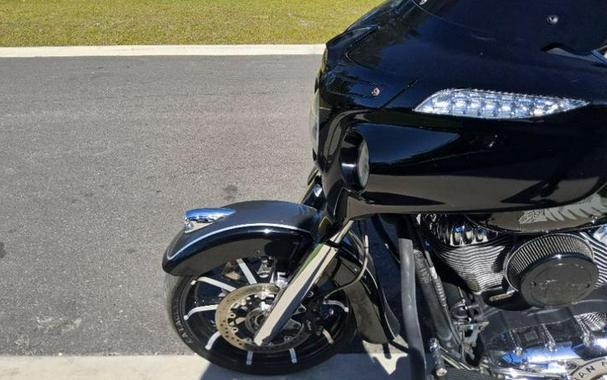 2017 Indian Motorcycle® Chieftain Elite