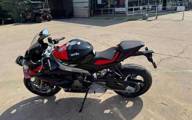 2026 Aprilia® RS 660 Factory