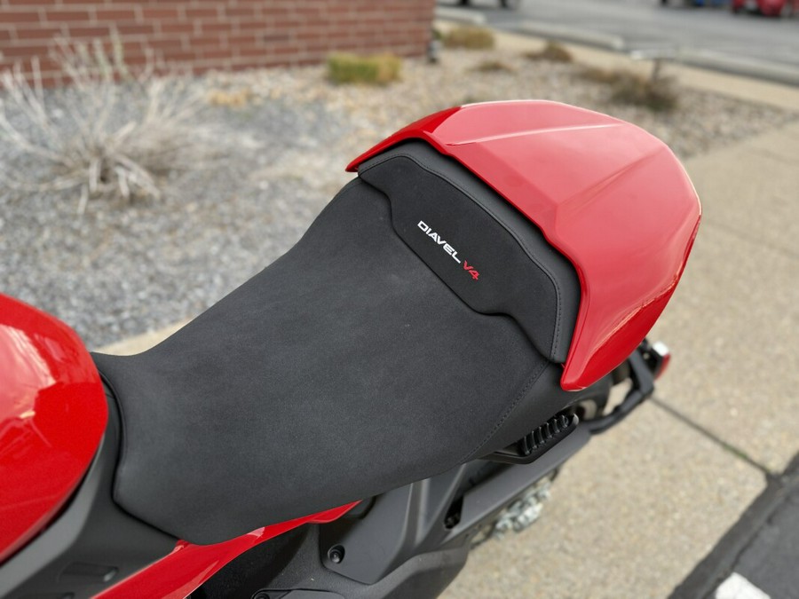 2025 Ducati Diavel V4