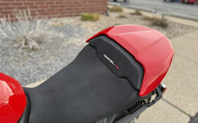 2025 Ducati Diavel V4