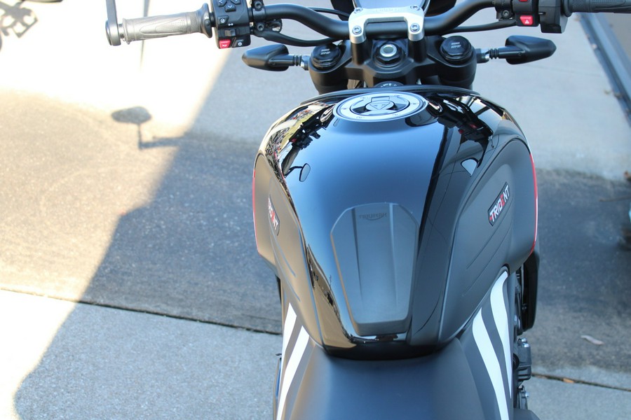2025 Triumph Trident 660