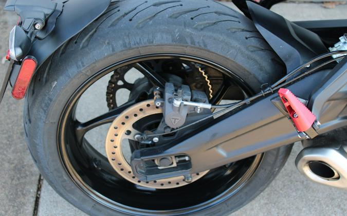 2025 Triumph Trident 660