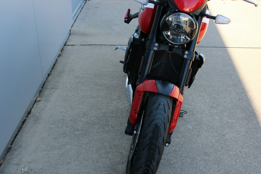 2025 Triumph Trident 660