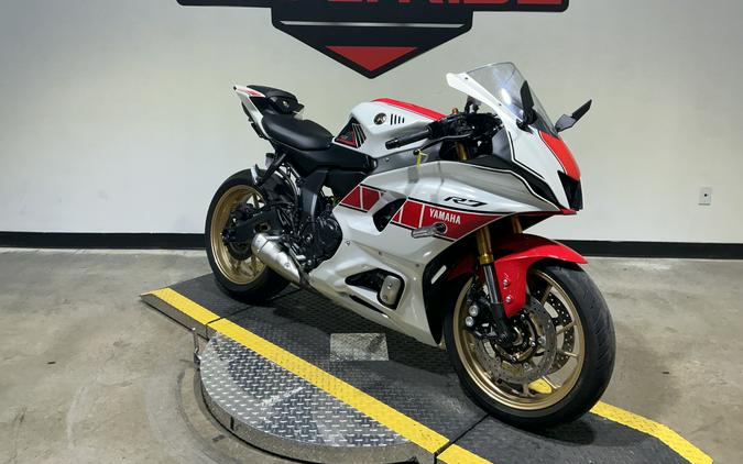 2022 Yamaha YZF-R7 World GP 60th Anniversary Edition