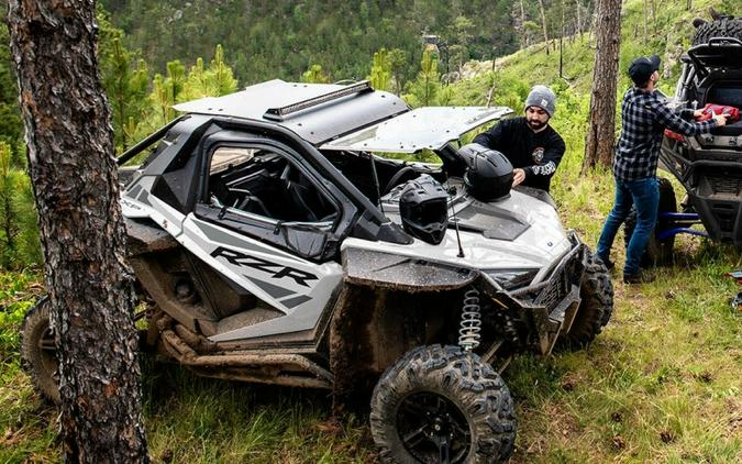 2022 POLARIS RZR PRO XP SPORT - WHITE LIGHTNING White Lightning - UU4018