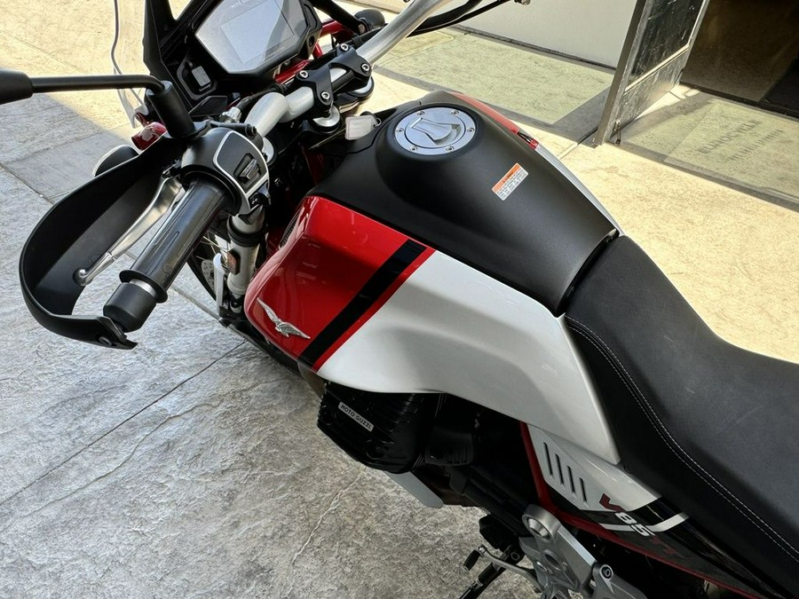 2022 Moto Guzzi V85 TT Adventure E5