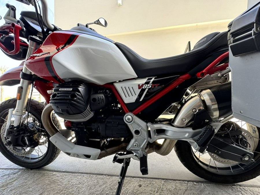 2022 Moto Guzzi V85 TT Adventure E5