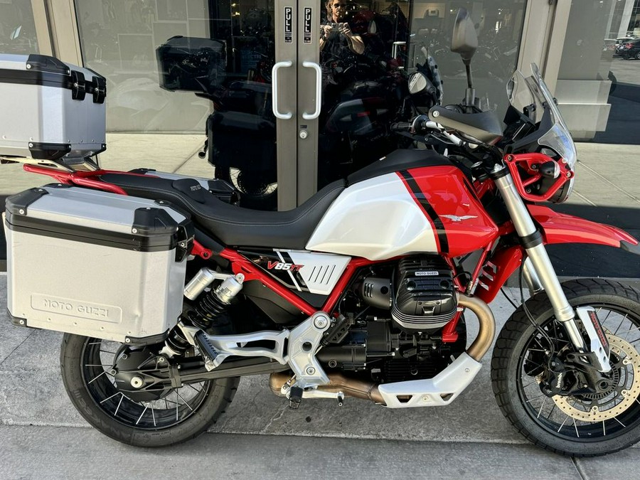 2022 Moto Guzzi V85 TT Adventure E5