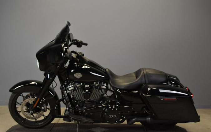 2022 Harley-Davidson Street Glide Special