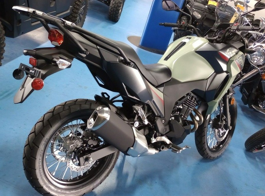 2024 Kawasaki Versys®-X 300 ABS