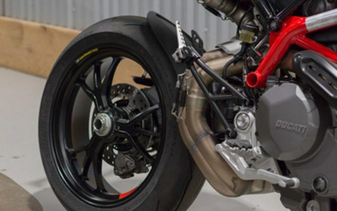 2025 Ducati Hypermotard 950 SP Special Livery