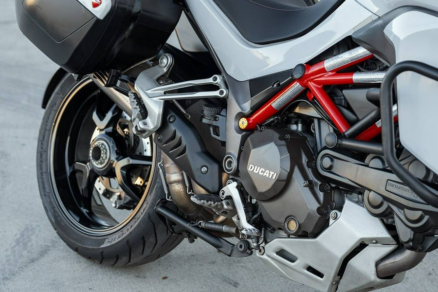 2015 Ducati MULTISTRADA 1200 S TOURING