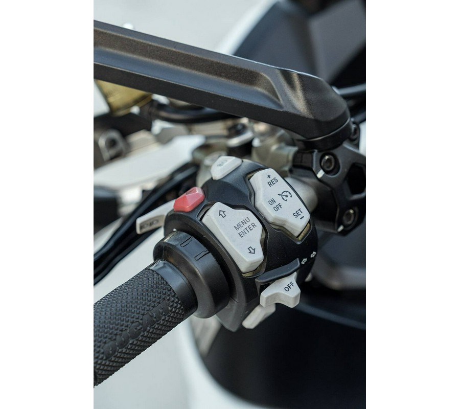 2015 Ducati MULTISTRADA 1200 S TOURING