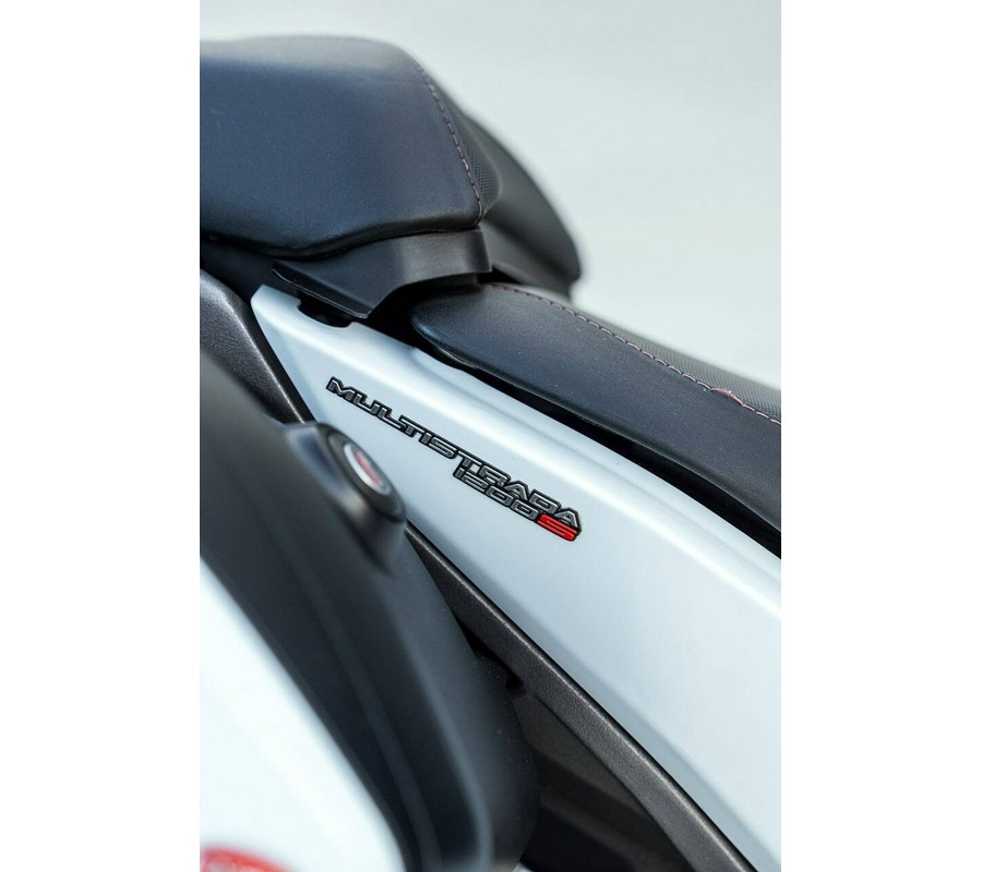 2015 Ducati MULTISTRADA 1200 S TOURING