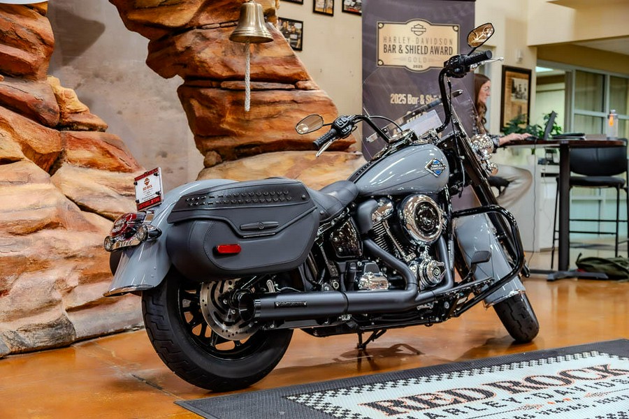 2026 Harley-Davidson Heritage Classic Cruiser FLHC