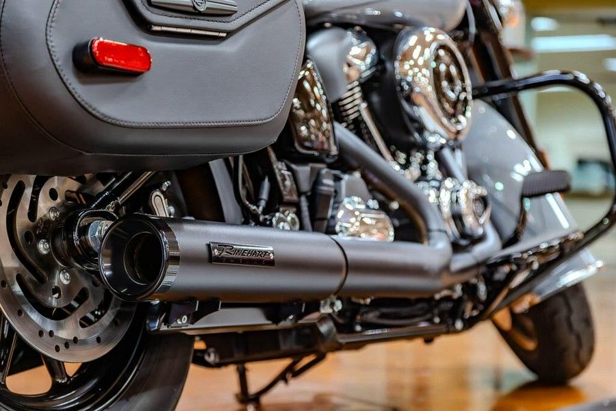 2026 Harley-Davidson Heritage Classic Cruiser FLHC