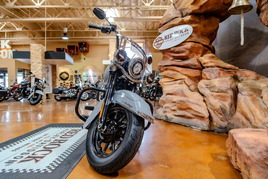 2026 Harley-Davidson Heritage Classic Cruiser FLHC