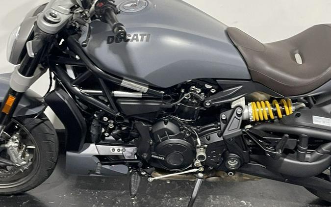 2020 Ducati X Diavel Liquid Concrete Grey