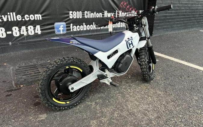 2024 Husqvarna® EE 2