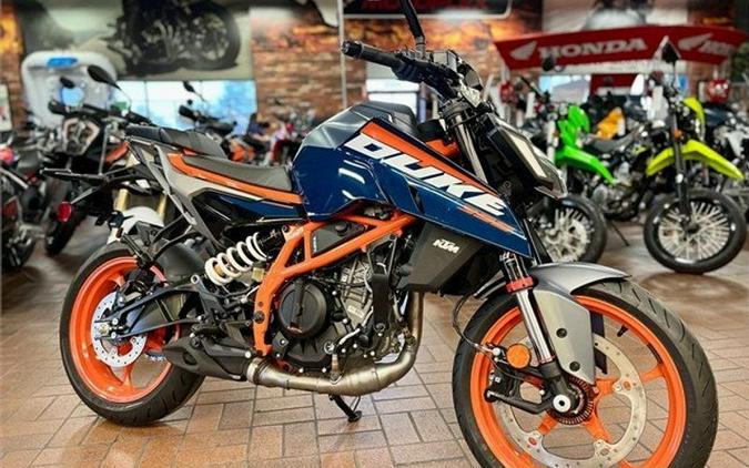 New 2024 KTM 390 DUKE