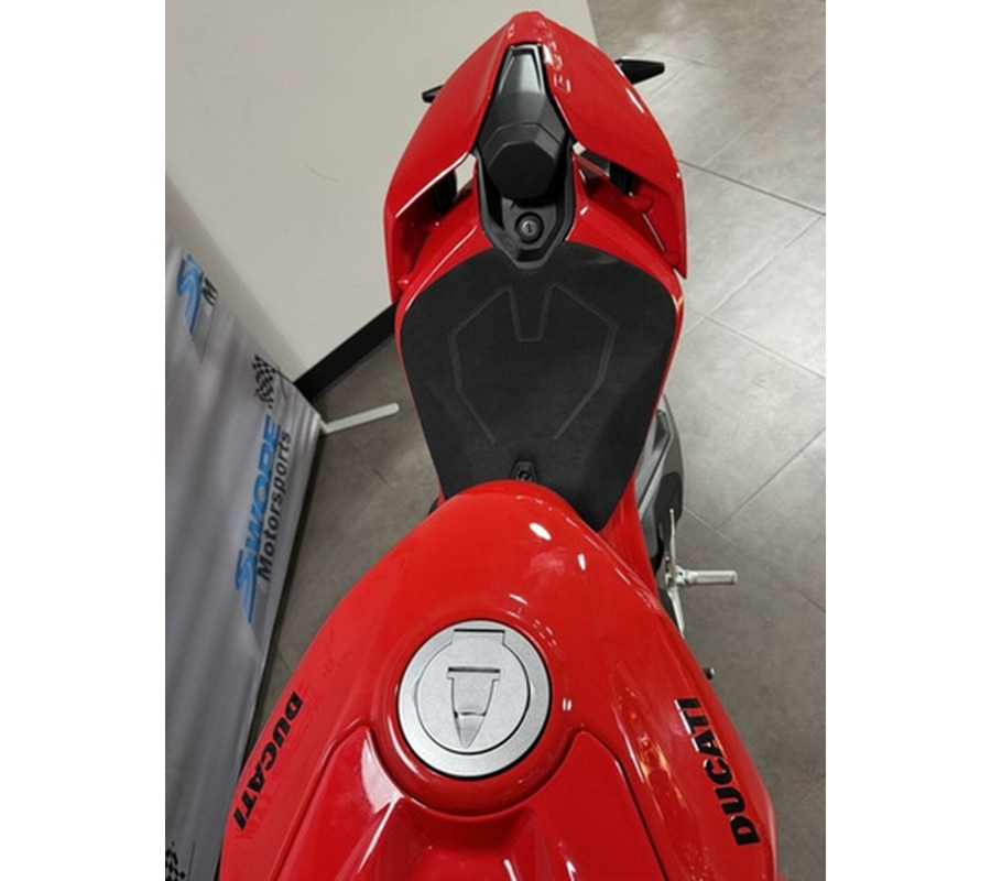 2025 Ducati Panigale V4 S V4