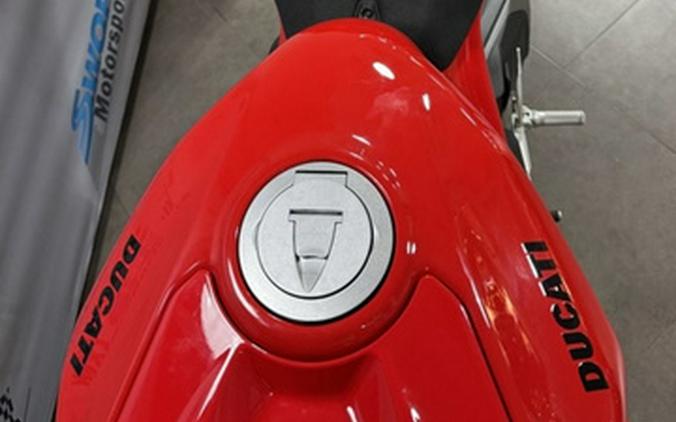 2025 Ducati Panigale V4 S V4