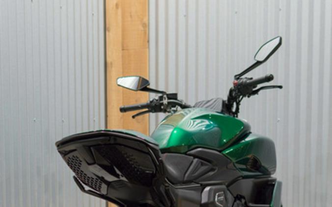 2025 Ducati Diavel For Bentley