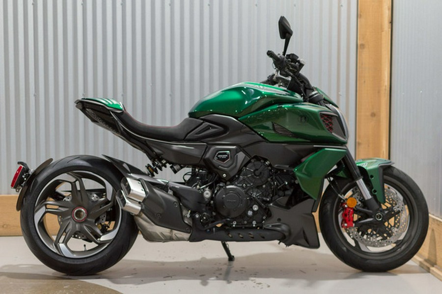 2025 Ducati Diavel For Bentley