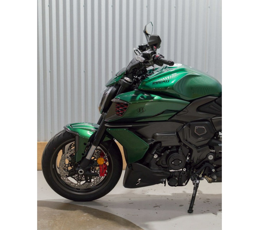 2025 Ducati Diavel For Bentley