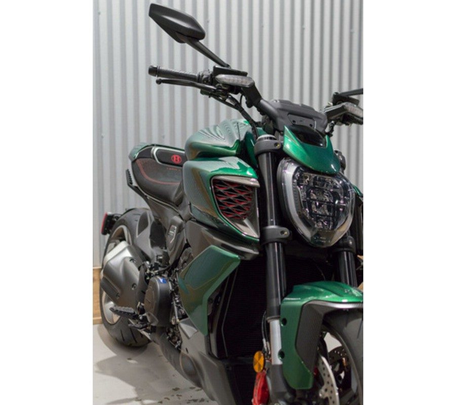 2025 Ducati Diavel For Bentley
